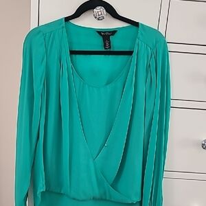 Wgitw House Black Market Vibrant Green Blouse